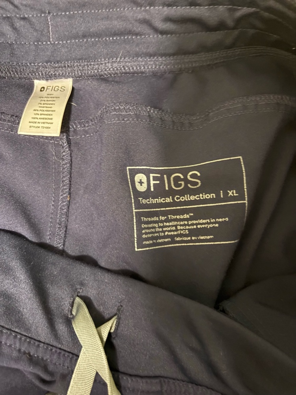 Figs Women’s Yola Navy Drawstring Cargo Scrub Pants - Picture 3 of 6